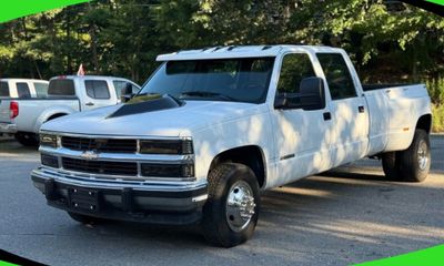 1994 Chevrolet GMT-400 Base