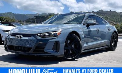 2023 Audi E-Tron GT Quattro Premium Plus