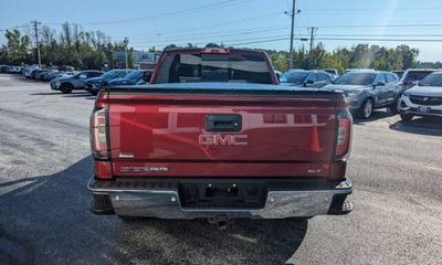 2017 GMC Sierra SLT
