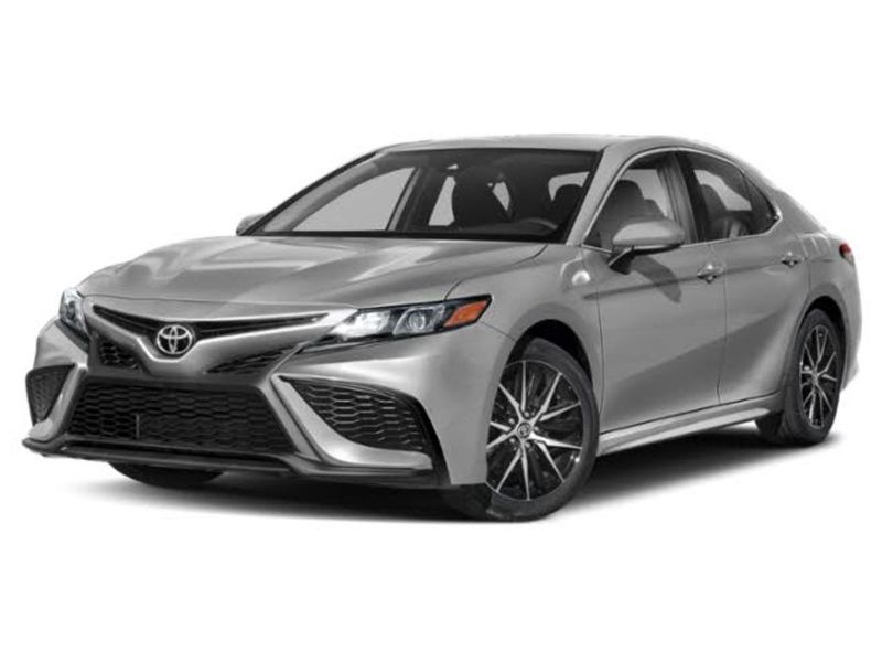 2021 Toyota Camry — a typically priced live listing
