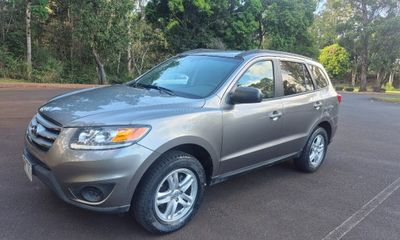 2012 Hyundai Santa FE GL Middle LOW