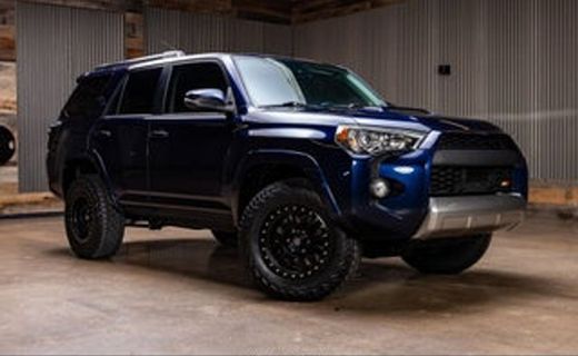 2022 Toyota 4RUNNER TRD Offroad