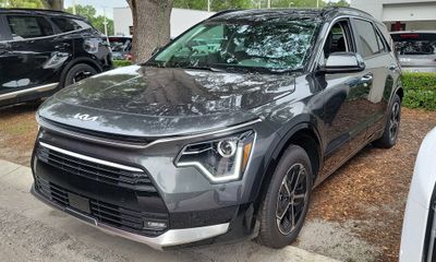 2026 Kia Niro SX Touring