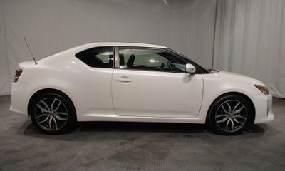 2016 Toyota Scion TC