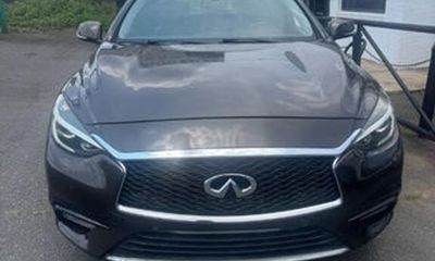 2017 Infiniti QX30