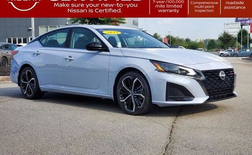 2023 Nissan Altima SR