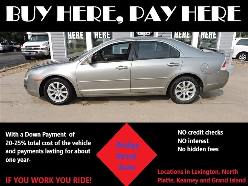 2008 Ford Fusion — a typically priced live listing