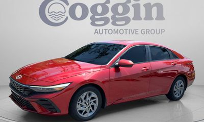 2024 Hyundai Elantra Blue