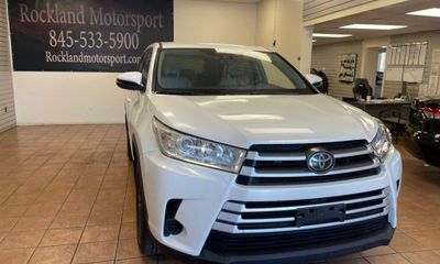 2018 Toyota Highlander LE Plus