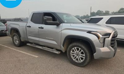 2022 Toyota Tundra SR5