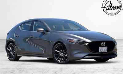 2019 Mazda MAZDA3 With Premium