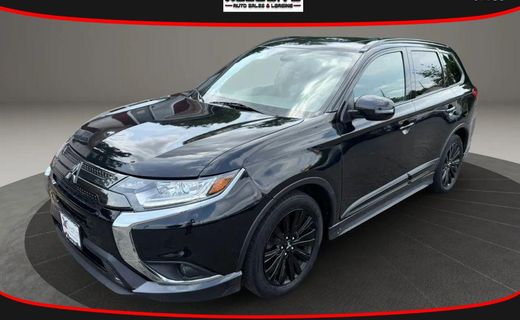 2020 Mitsubishi Outlander SE