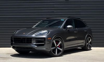 2026 Porsche Cayenne GTS