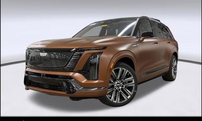 2027 Cadillac Vistiq Platinum