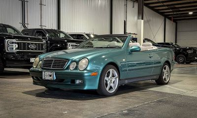 1999 Mercedes-Benz CLK-Class CLK320