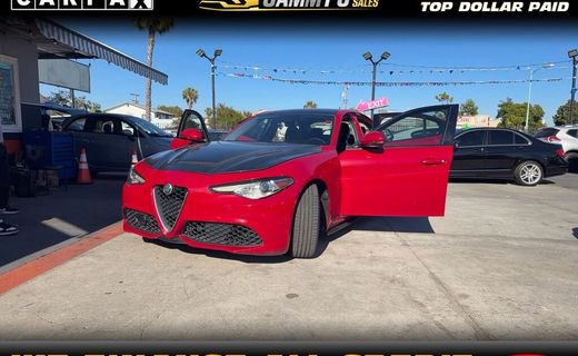2017 Alfa Romeo Giulia 952