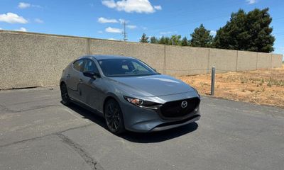 2025 Mazda MAZDA3 Preferred Package