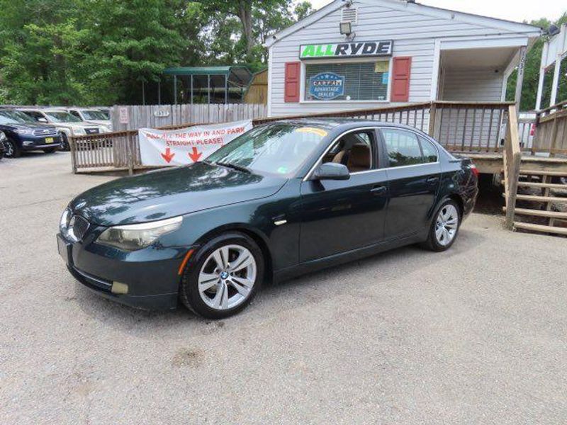 2010 Bmw 528I — a typically priced live listing
