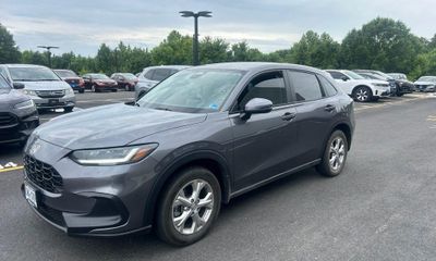 2024 Honda HR-V LX