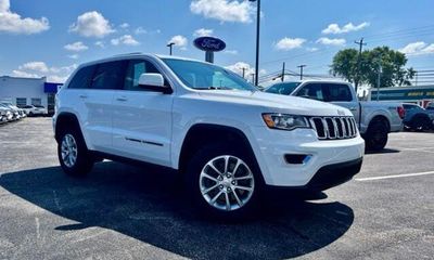 2022 Jeep Grand Cherokee