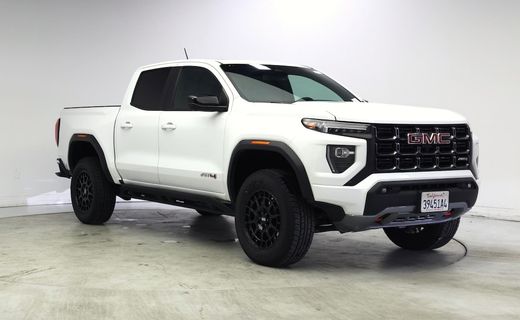 2024 GMC Canyon AT4