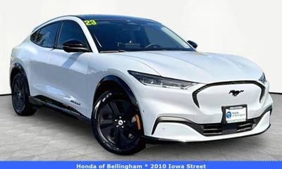 2023 Ford Mustang Mach-E California Route 1
