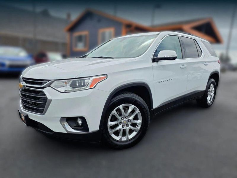 2019 Chevrolet Traverse — a typically priced live listing