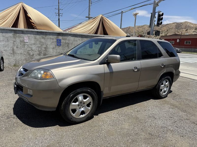 2005 Acura MDX — a typically priced live listing