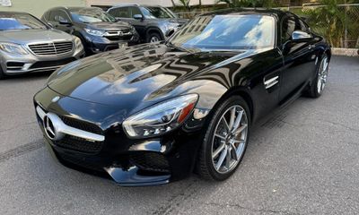 2016 Mercedes-Benz AMG GT S