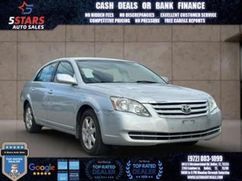 2006 Toyota Avalon — a typically priced live listing