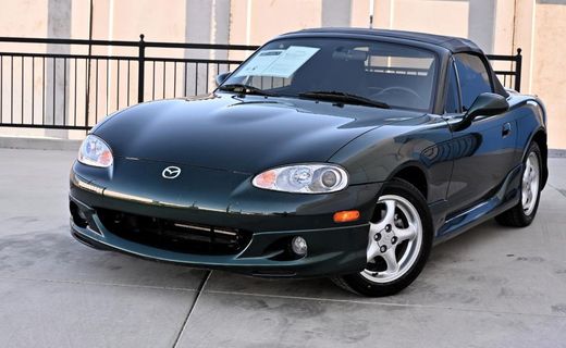 2002 Mazda MX-5 Sport