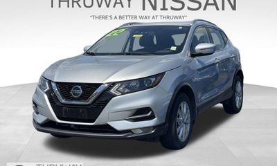 2022 Nissan Rogue Sport SV