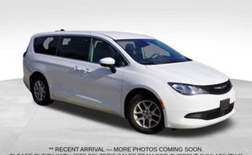 2024 Chrysler Voyager LX
