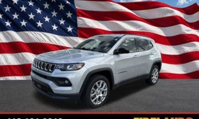2022 Jeep Compass Latitude LUX Altitude