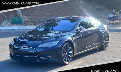 2014 Tesla Model S 85