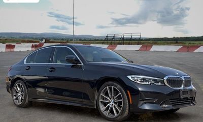 2020 BMW 330i NA