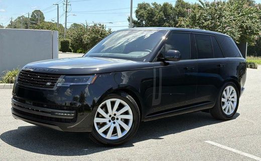 2026 Land Rover Range SE