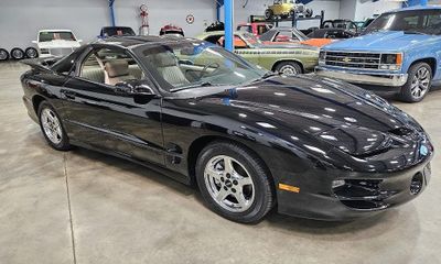 1998 Pontiac Firebird Formula