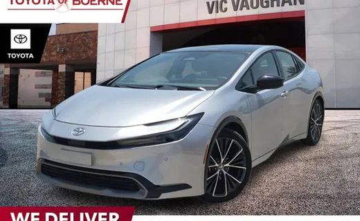 2025 Toyota Prius LE