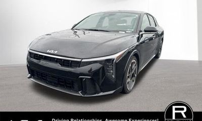 2025 Kia K4 GT Line