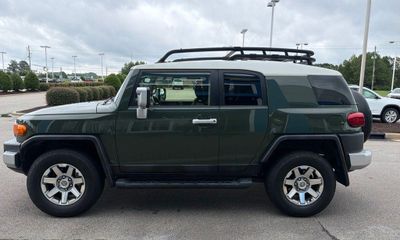 2014 Toyota FJ Cruiser SR