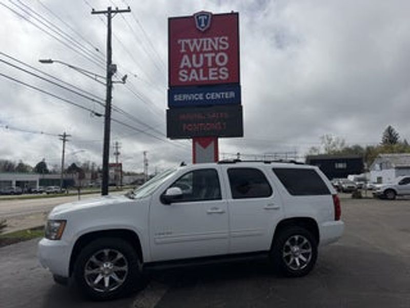 2010 Chevrolet Tahoe — a typically priced live listing