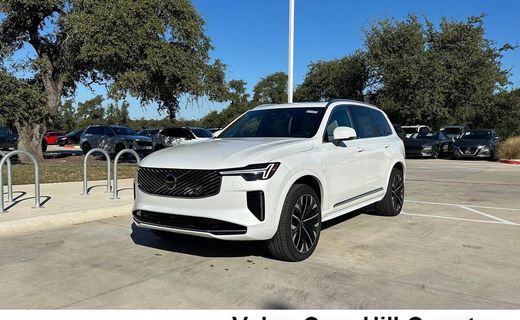 2026 Volvo XC90 Plus Bright