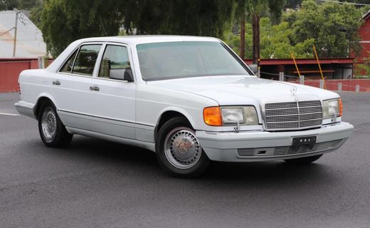 1989 Mercedes-Benz 300 300SE