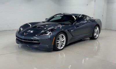 2019 Chevrolet Corvette Stingray Preferred 2LT
