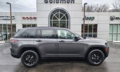 2025 Jeep Grand Cherokee