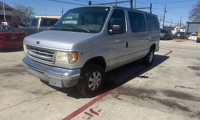 2001 Ford E-150 XL