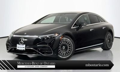 2022 Mercedes-Benz EQS-Class Sedan EQS