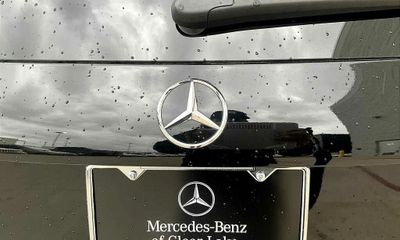 2024 Mercedes-Benz GLB-Class GLB250