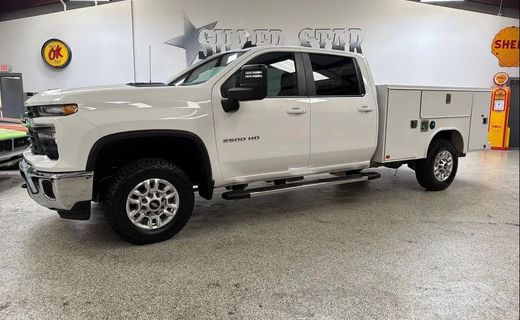 2024 Chevrolet Silverado HD LT